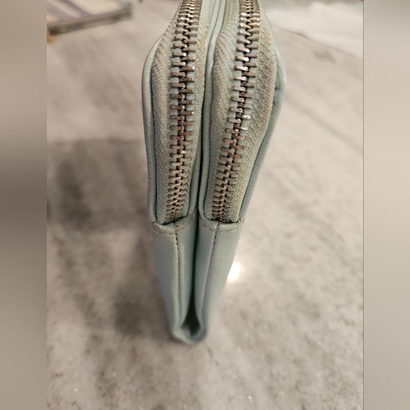 Stella and Dot Clutch - Picture 7 of 13